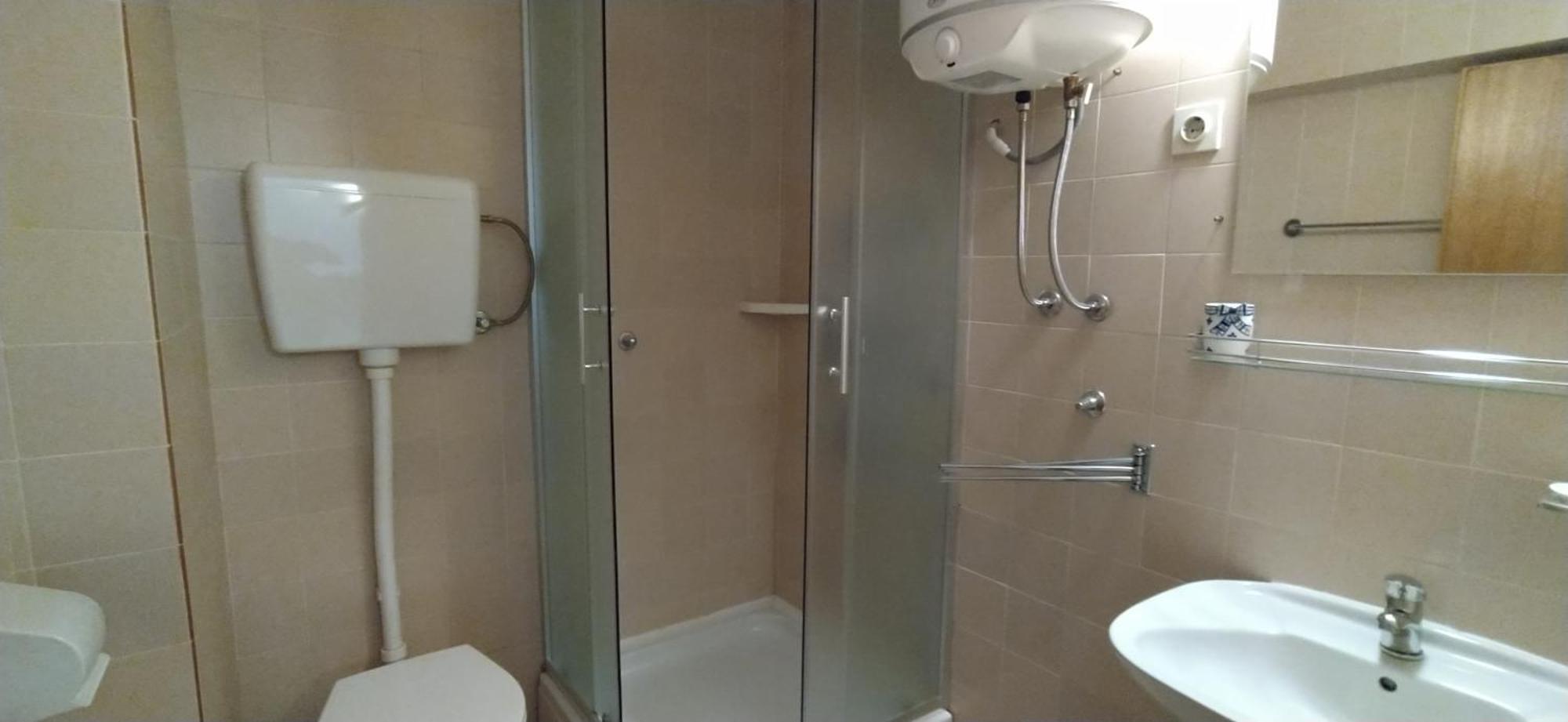 More Apartament *